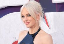 Inside Anna Faris' Life After Mom: Marriage, Sobriety and More