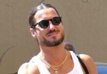 Val Chmerkovskiy Officially Returns to DWTS After Suspension