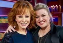 How Reba McEntire Learned About Kelly Clarkson's Art of Play Feud