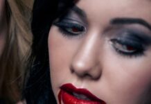 You Don’t Need a Costume To Be Hot on Halloween, Just 6 Makeup Tricks