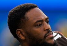 Ex-Browns WR David Bell Files $300M Lawsuit, Claims Surgery Almost Killed Him
