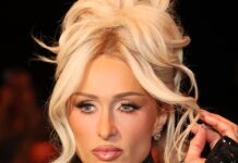 Paris Hilton Defends Daughter's 'Beauty and The Beast' Halloween Costume