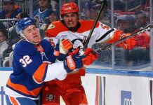 Two Islanders have stable outings in season debuts